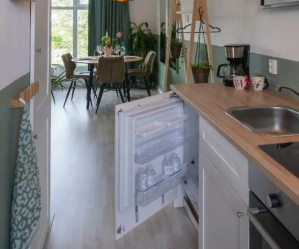 Amsterdam 65 아파트